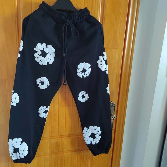 Denim Tears Black Sweatpants - Picture 1 of 11